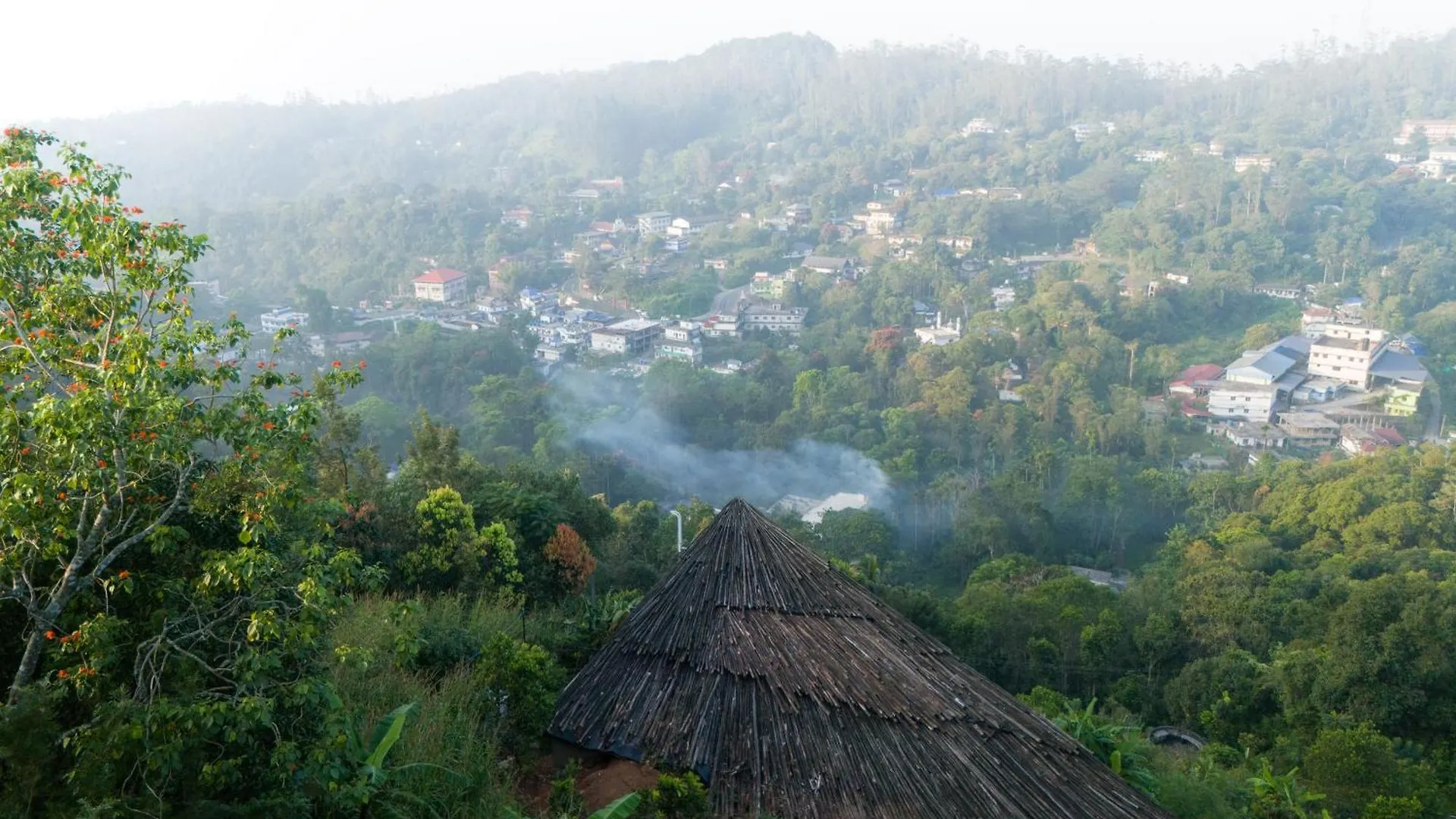 The Ledge By Bloobuck Villa Pirmed India